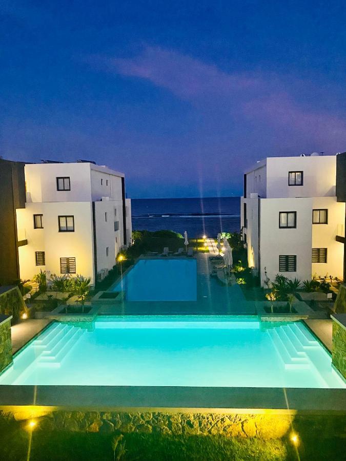 Eastern Blue Beachfront Luxury Apartment Poste Lafayette Exterior photo