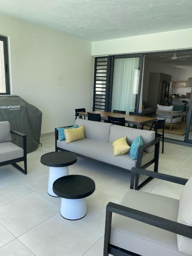 Eastern Blue Beachfront Luxury Apartment Poste Lafayette Exterior photo